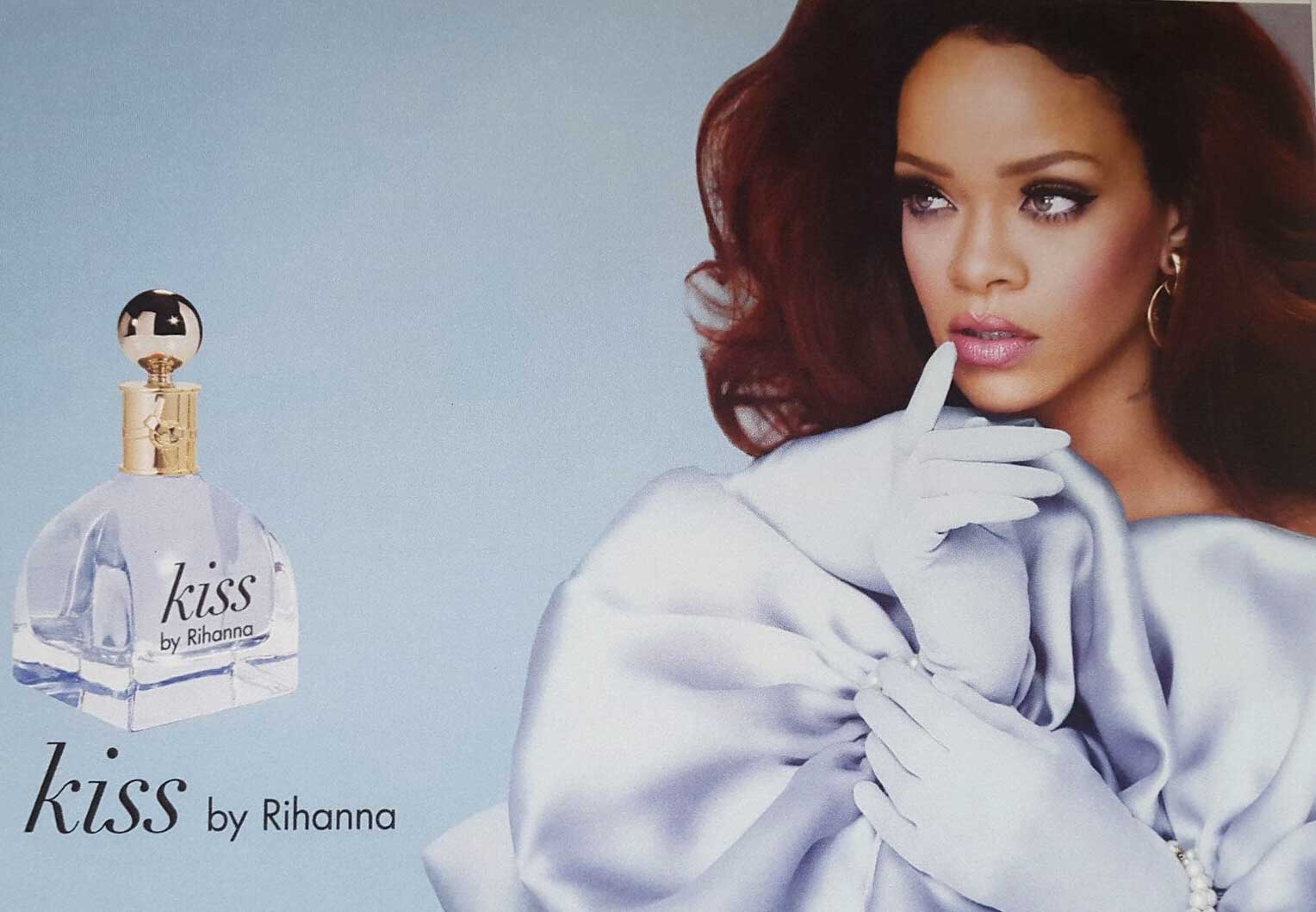 Fotos: Rihanna presenta su perfume Nude - PILINGUIS MUSIC