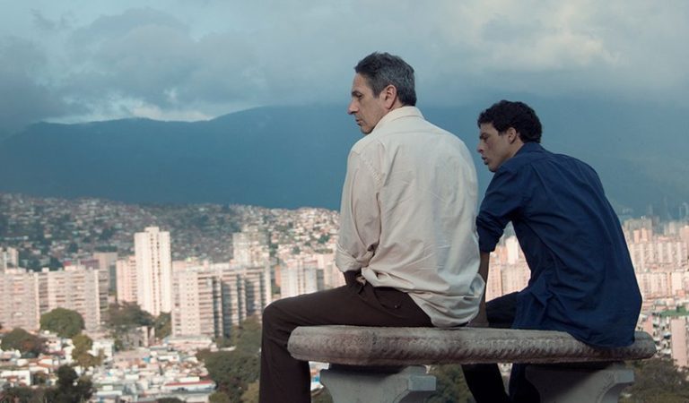 Desde allá fue escogida como mejor película venezolana de 2016 ?