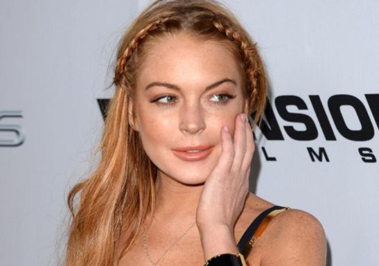 Lindsay Lohan Cosmopolitan El Farandi