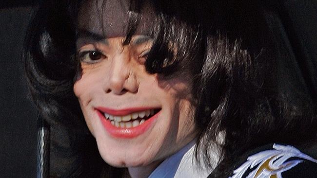 Familia de Michael Jackson asegura que el cantante nunca abusó de los niños ??