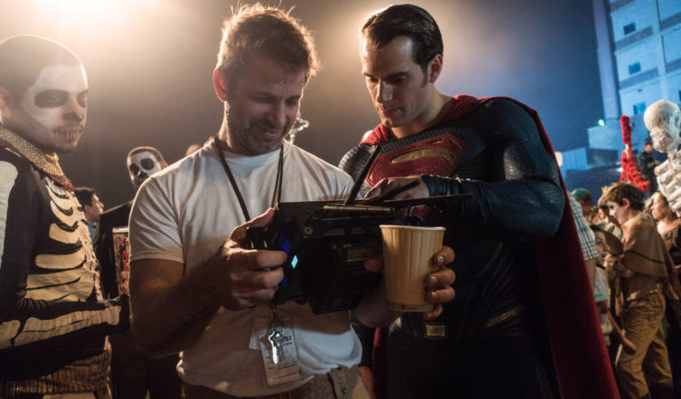 Zack Snyder interesado en dirigir un proyecto sobre e Rey Arturo