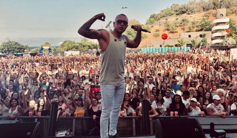 Tomas «The Latin Boy» impacta en su exitosa gira por España
