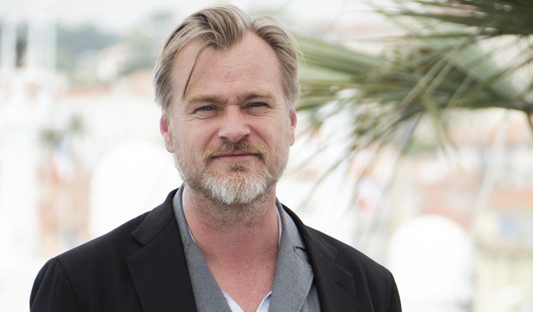 La próxima película de Christopher Nolan será de menor escala y tendrá un estreno en cine más duradero
