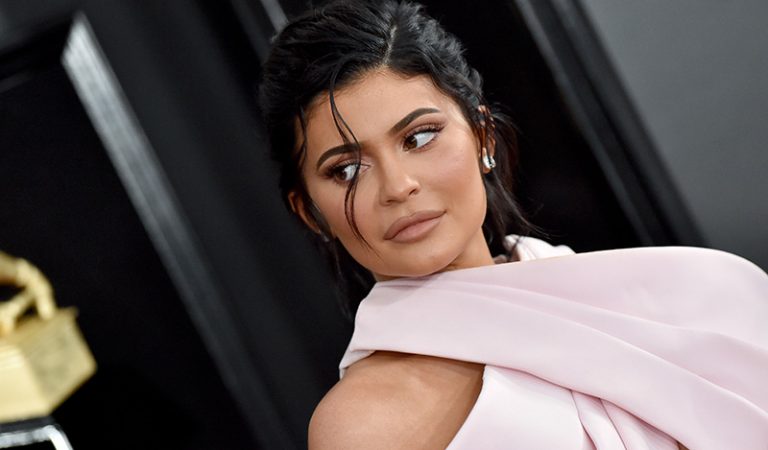 FaceApp: El cambio de sexo de Kylie Jenner dejó con la boca abierta todos [FOTO]