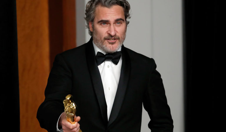 ¡La mejor noticia de Hollywood! Joaquin Phoenix fichó para la película del mismo director de «Hereditary»