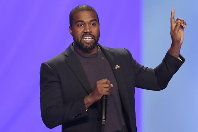 «Me dio claridad e indicó que era el momento»: Kanye West se postuló a la presidencia por «petición de Dios» ??