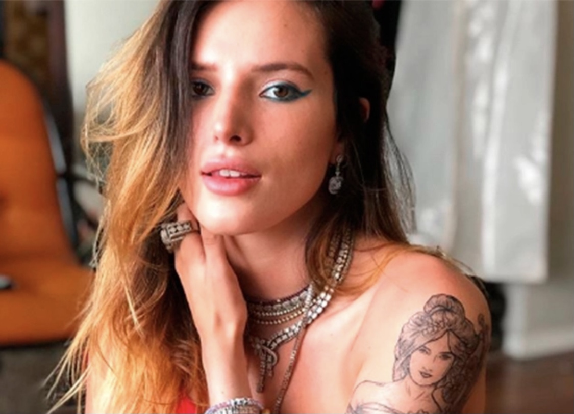 Bella Thorne compartió nuevas fotos para promocionar su perfil de OnlyFans  ??