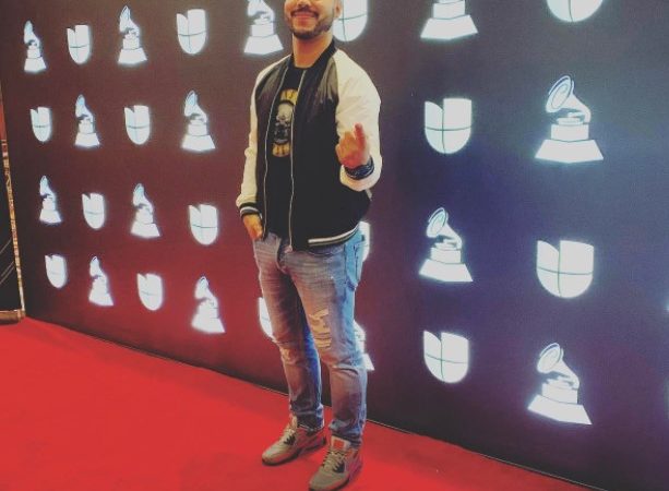 Kaky Ramos y su percusión se «robaron el show» en los Latin Grammy ???