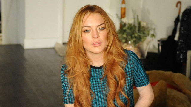 Lindsay Lohan enfrenta demanda por no entregar un libro de memorias ??