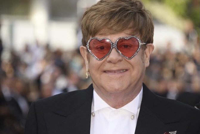 Elton John llegó a acuerdo con su ex esposa tras violar el pacto de silencio ??‍⚖️?