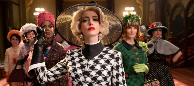 Warner Bros. estrena el tráiler de «Las Brujas», con Anne Hathaway de villana