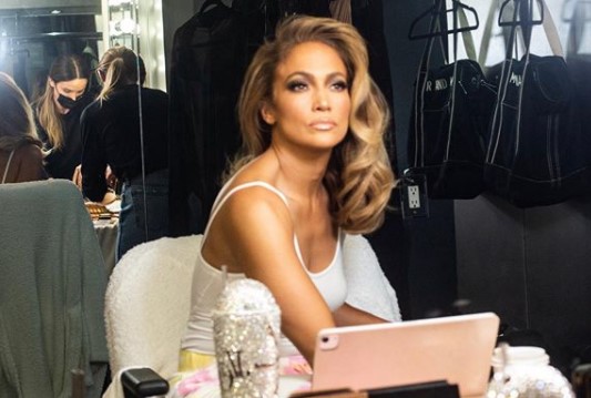 Bajo el nombre de JLo Beauty: Jennifer Lopez lanza su propia marca de belleza ??