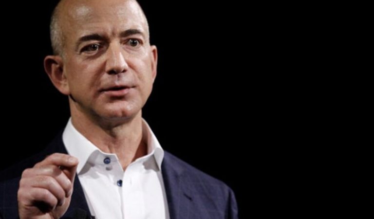 ¿Cómo Jeff Bezos se hizo el hombre más rico del mundo? ??