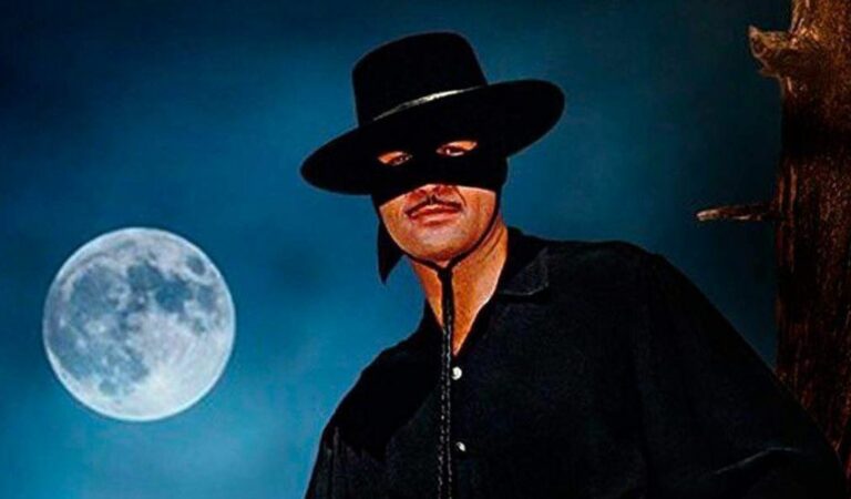 «El Zorro» regresa a Hollywood pero esta vez será una mujer