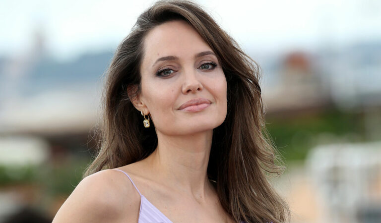 Viral: La foto de Angelina Jolie sin ropa interior que deslumbró a todos ??