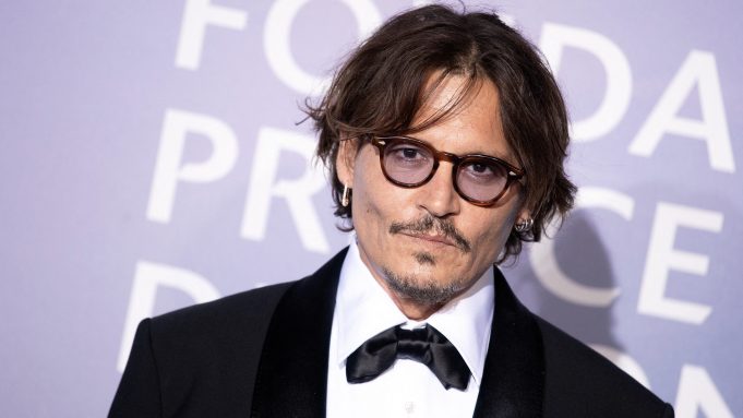 ¡Trabajando fuerte! Johnny Depp intenta limpiar su reputación ??