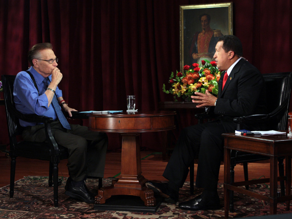 Lo que pensaba Larry King sobre Chávez: «Era una persona fascinante»