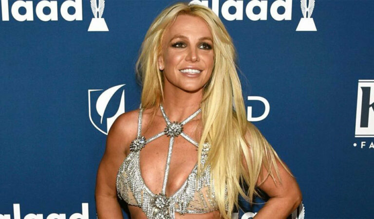 ¿Y dónde está mi gente? Britney Spears sorprendió con un baile urbano ??