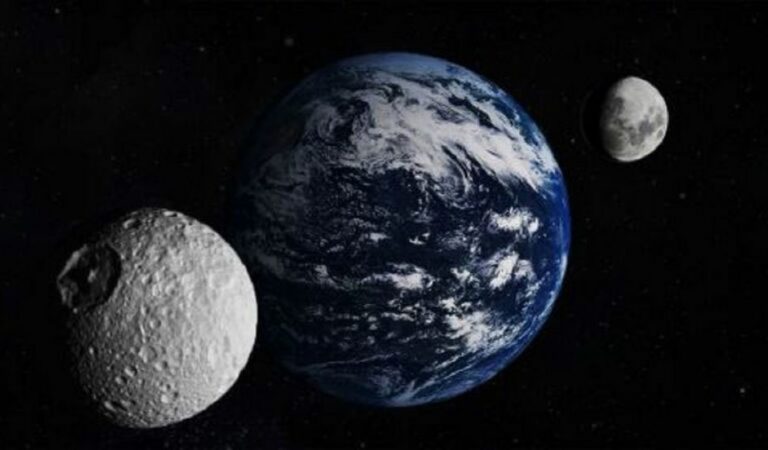 La Tierra se despedirá para siempre de su segunda luna ??