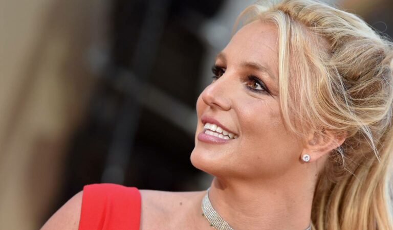 Quedó en el pasado… Vendieron la mansión en la que Britney Spears vivió su colapso 🏡🤯