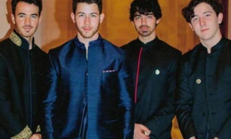 Hermano menor de los Jonas Brothers confesó que pensó en quitarse la vida