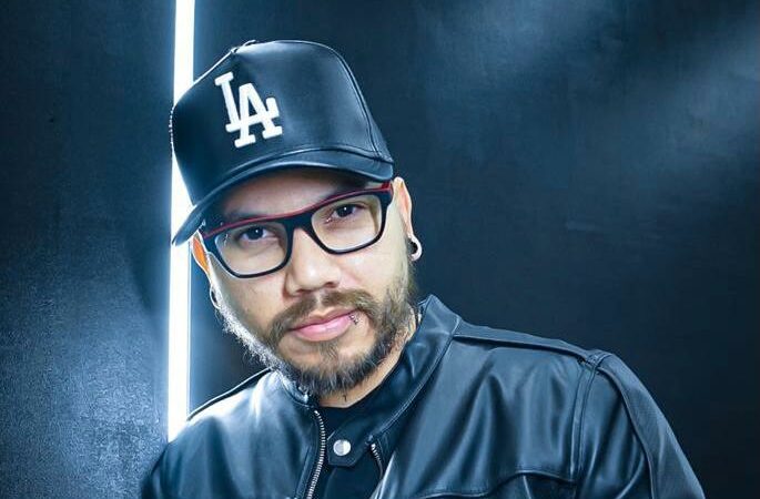 Willy Pena estrenó plataforma que sensibiliza las historias detrás de la tinta ??