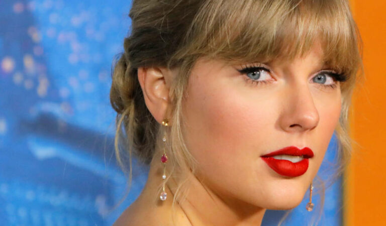 La película de Taylor Swift se estrenará en streaming en diciembre, con tres canciones extra