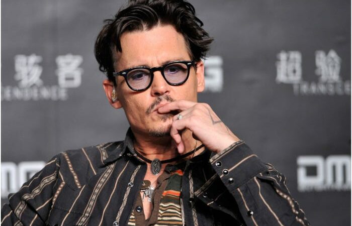«Su cuenta en descenso»: Johnny Depp está desesperado por regresar a Disney