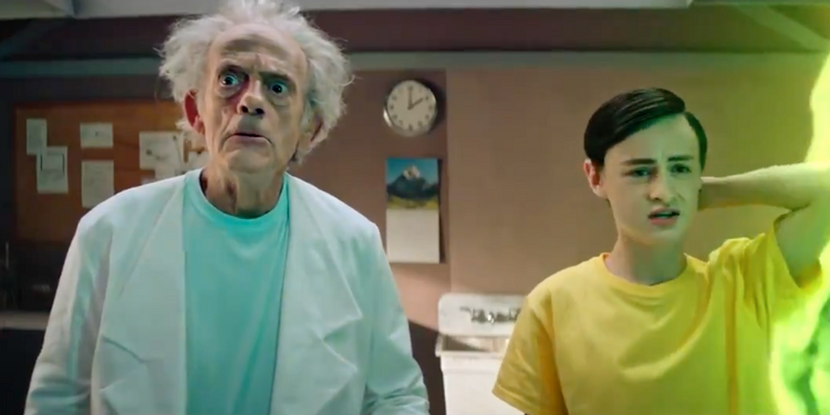 La promoción de acción real de «Rick & Morty» presenta a Christopher Lloyd como Rick Sánchez