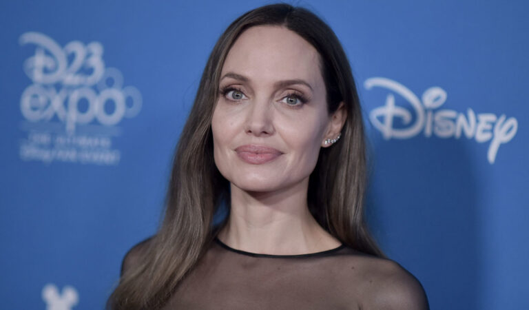 ¡Qué bochorno! Angelina Jolie es tendencia por su terrible estilismo [+Extensiones]