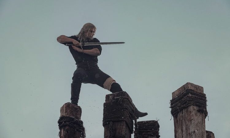 The Witcher: Fanáticos recogen firmas para solicitar a Netflix la reincorporación de Henry Cavill