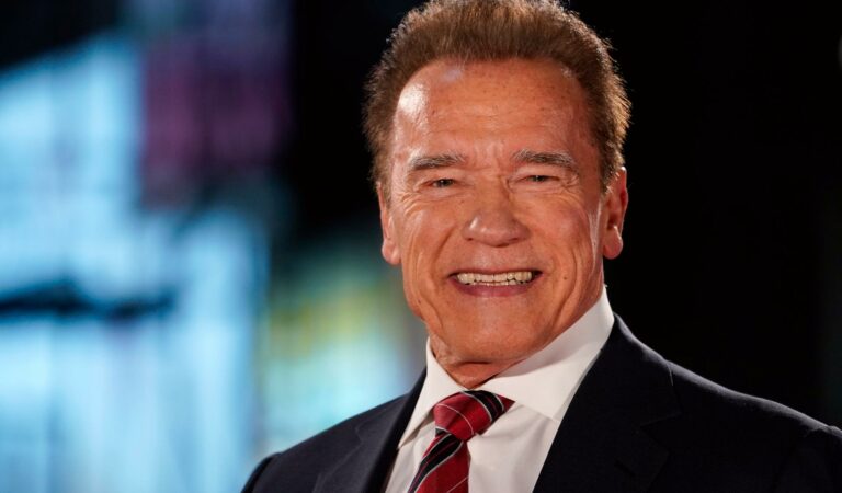 Arnold Schwarzenegger involucrado en un aparatoso accidente automovilístico en Los Ángeles
