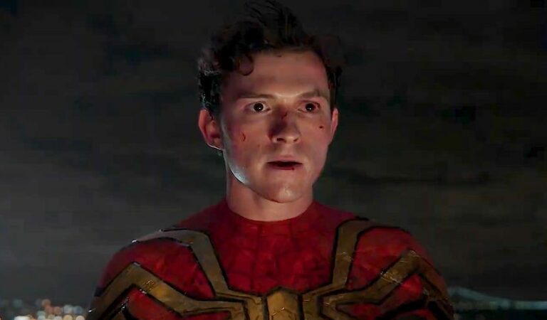 Tom Holland dice que Spider-Man 4 es un hecho pero está en pausa por la huelga de guionistas