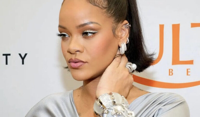 Empresa de Rihanna se prepara para entrar en la bolsa con un valor multimillonario