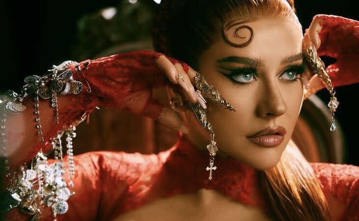 “La Tormenta”: Christina Aguilera estrenó otro disco en español ??