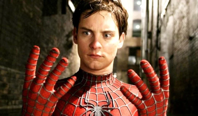 Este fantástico video de Spider-Man celebra el 20º aniversario de la película de Sam Raimi