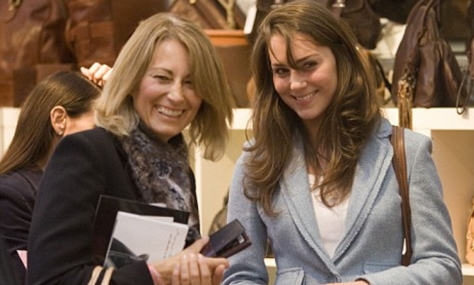 La madre de Kate Middleton quiere pasar más tiempo con sus nietos reales