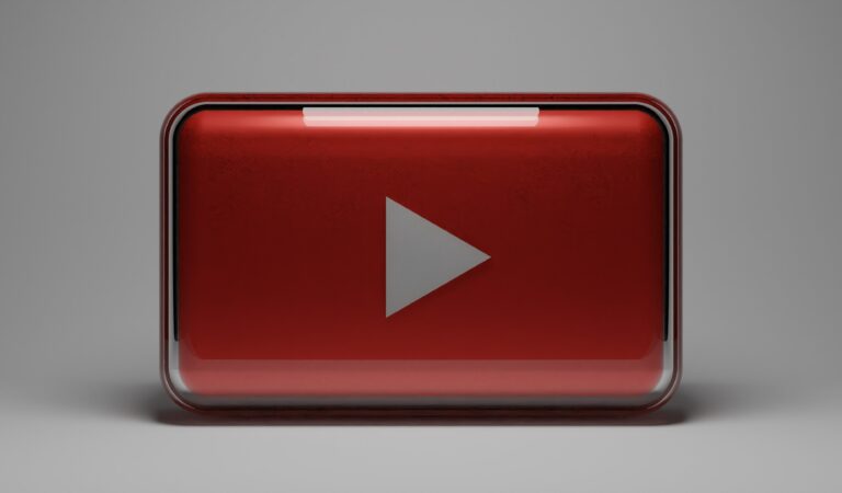 Bad Bunny usa innovadora función 360º en videos de YouTube con canciones de nuevo álbum