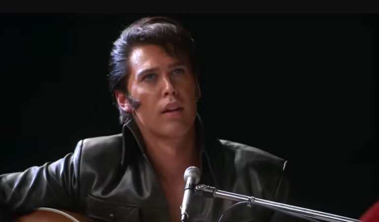 La estrella de la película de Elvis de Baz Luhrmann no puede dejar de hablar con su voz de Presley