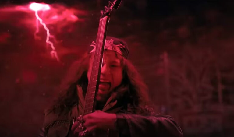 Metallica responde a la escena Eddie de la cuarta temporada de Stranger Things