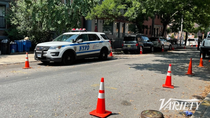 Asesinado en Nueva York en una emboscada de madrugada personal de la serie «La Ley y el Orden»