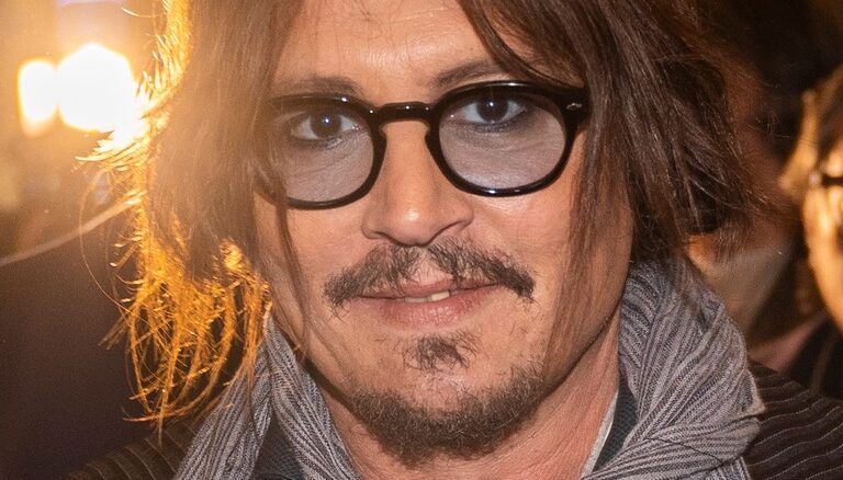 Johnny Depp dirigirá su primera película en 25 años y Al Pacino la producirá