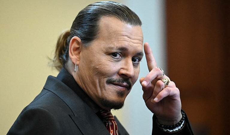Johnny Depp inició una relación amorosa con su abogada ⚖️❤️