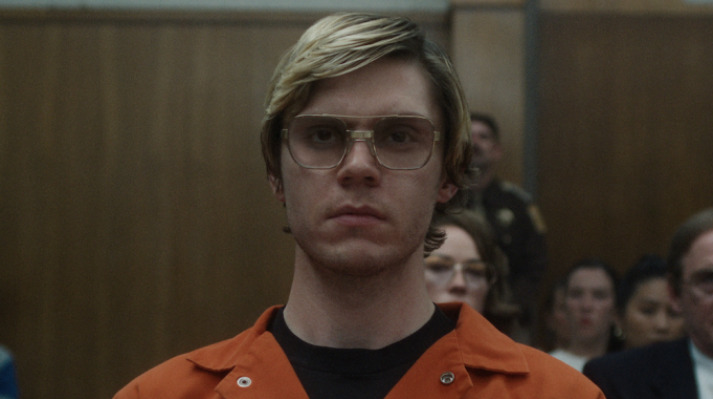 Tráiler de Monster: Evan Peters encarna a Jeffrey Dahmer en la última serie de Netflix de Ryan Murphy
