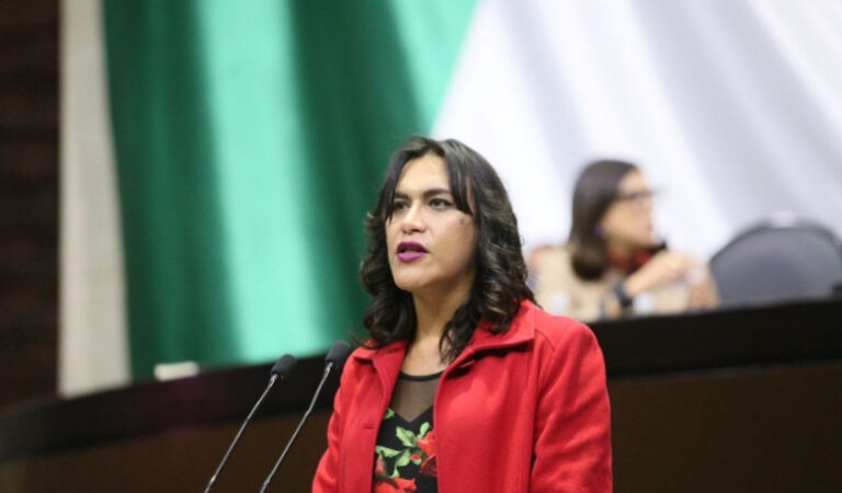 Diputada trans en México publica video practicando sexo oral y asegura que ese es su trabajo además de ser parlamentaria