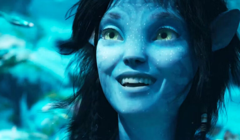 El personaje adolescente de Sigourney Weaver en Avatar 2 alucina a los fanáticos