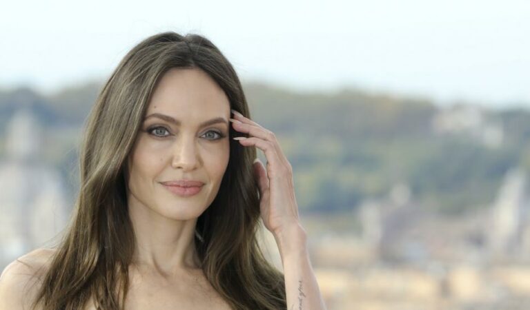 «Seguiré haciendo todo lo que esté en mis manos»: Angelina Jolie deja su rol en la ONU
