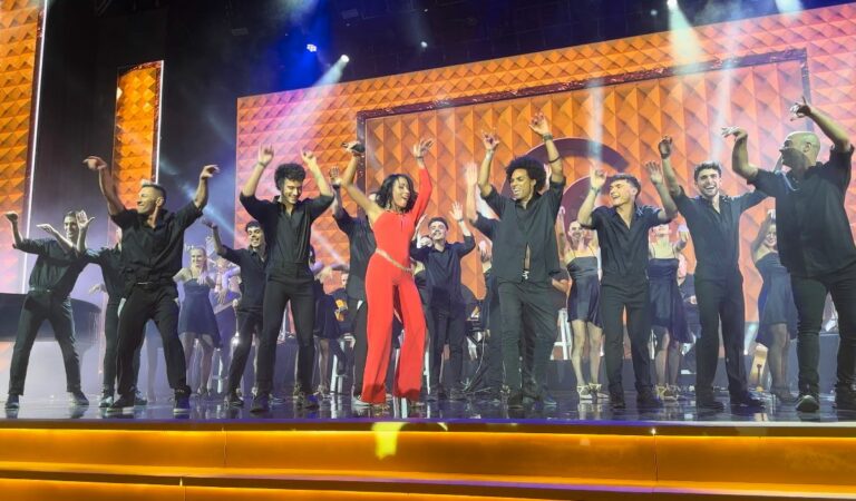 Alicia Banquez cantó «Respect» ante 3000 personas en Sevilla