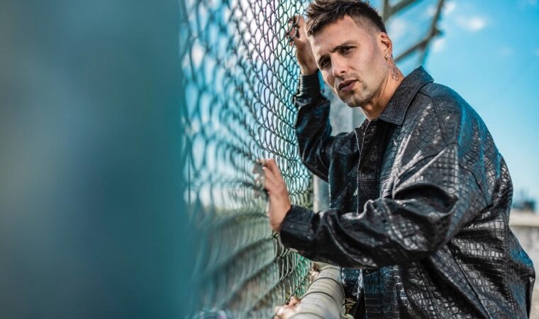 «Si tú te vas»: Christian Daniel trabaja por conquistar el corazón de Venezuela