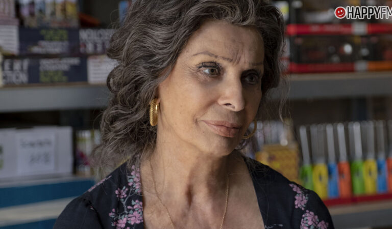 Sophia Loren hospitalizada después de una caída, tiene varias fracturas